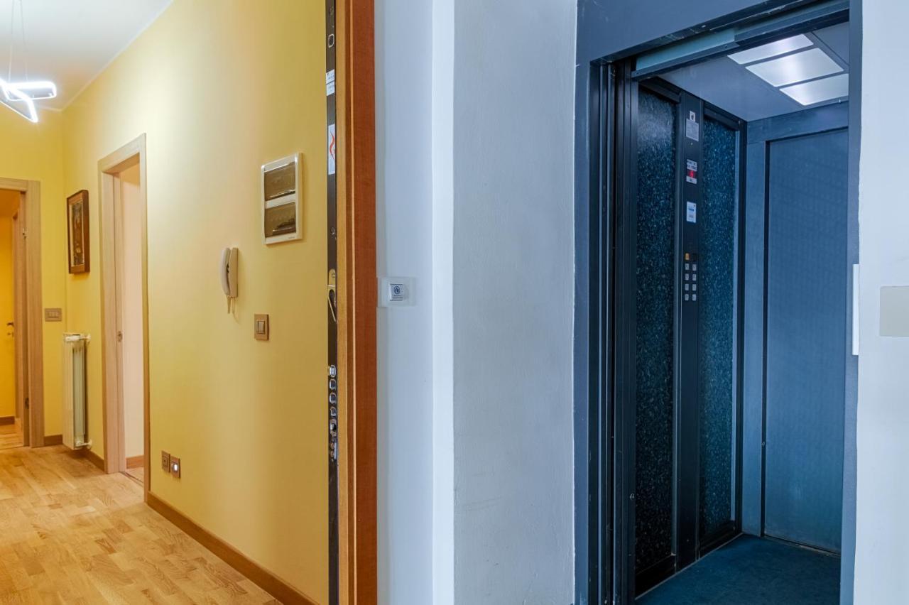 Frida Apartment Nuovo Luminoso Con Vista Aperta ตรีเอสเต ภายนอก รูปภาพ